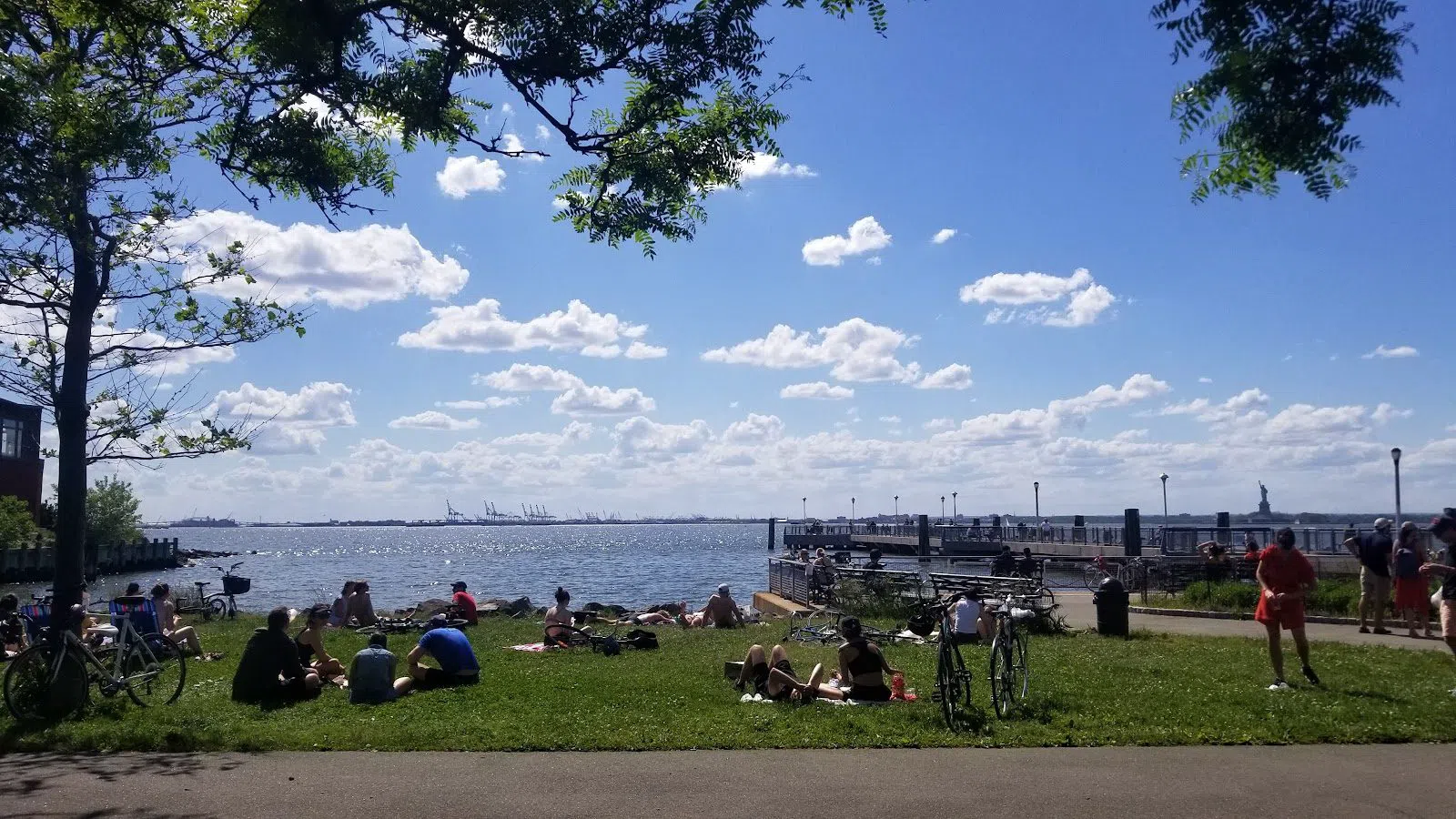 Louis Valentino Jr. Park and Pier, Nova York