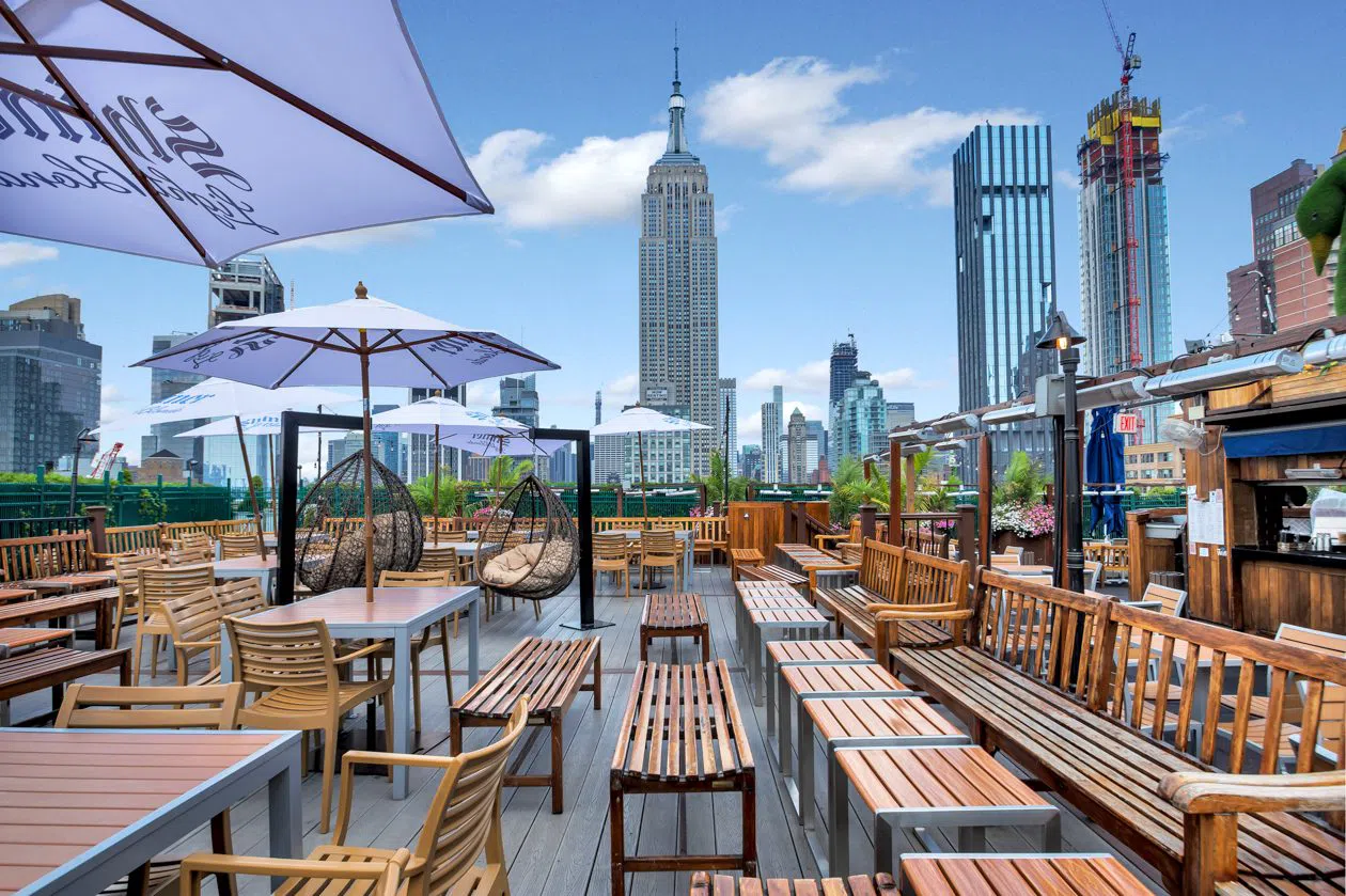 230 Fifth Rooftop Bar, New York